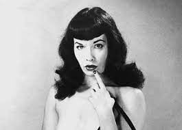 Efemerides año 1955 5 Betty Page