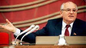 Efemerides año 1988 8 Mijail Gorbachov