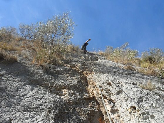 Vias Escalada Barranco Fondo en Alboy (Valencia) 7 Zona escalada barranco Fondo