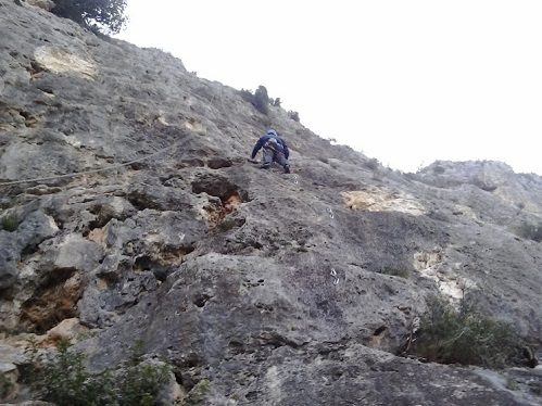Zona escalada Font de Aixa en Pedreguer (Alicante) 4 Zona escalada font de Aixa