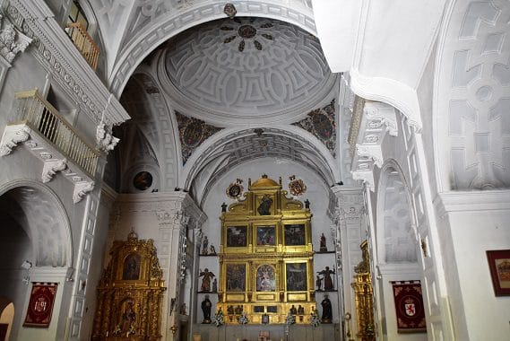 Que podemos ver en Leon 15 Interior santa Maria la Real