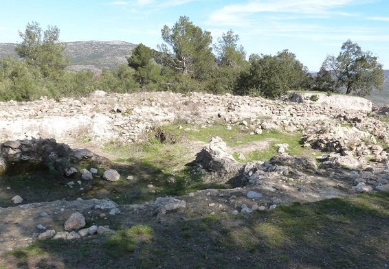 Las mejores rutas senderismo en la hoya de Alcoy (Alicante) 14 Poblado ibero la Mola